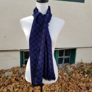Arrow blue and black soft winter scarf